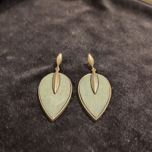 Elegant Gold and Green Teardrop Earrings